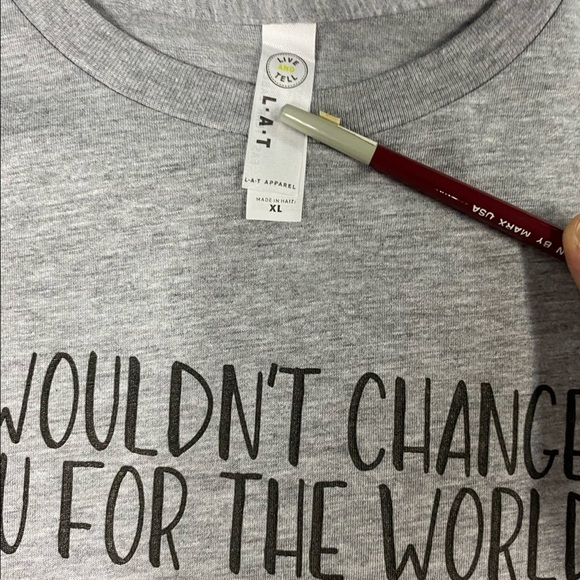 Piper Lou Graphic Tee size XL (BP) - Picture 4 of 6